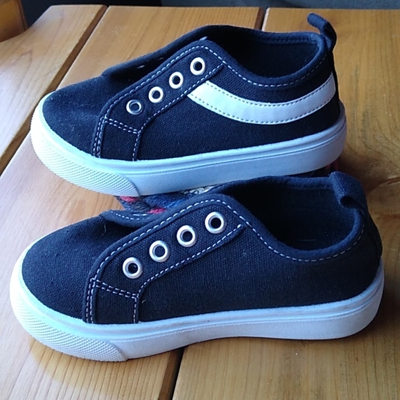 Kidgets Toddler Black Sneakers Sz 8 boys/girls - Picture 4 of 7